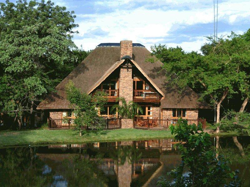 Kruger Park Lodge Хейзивью Экстерьер фото