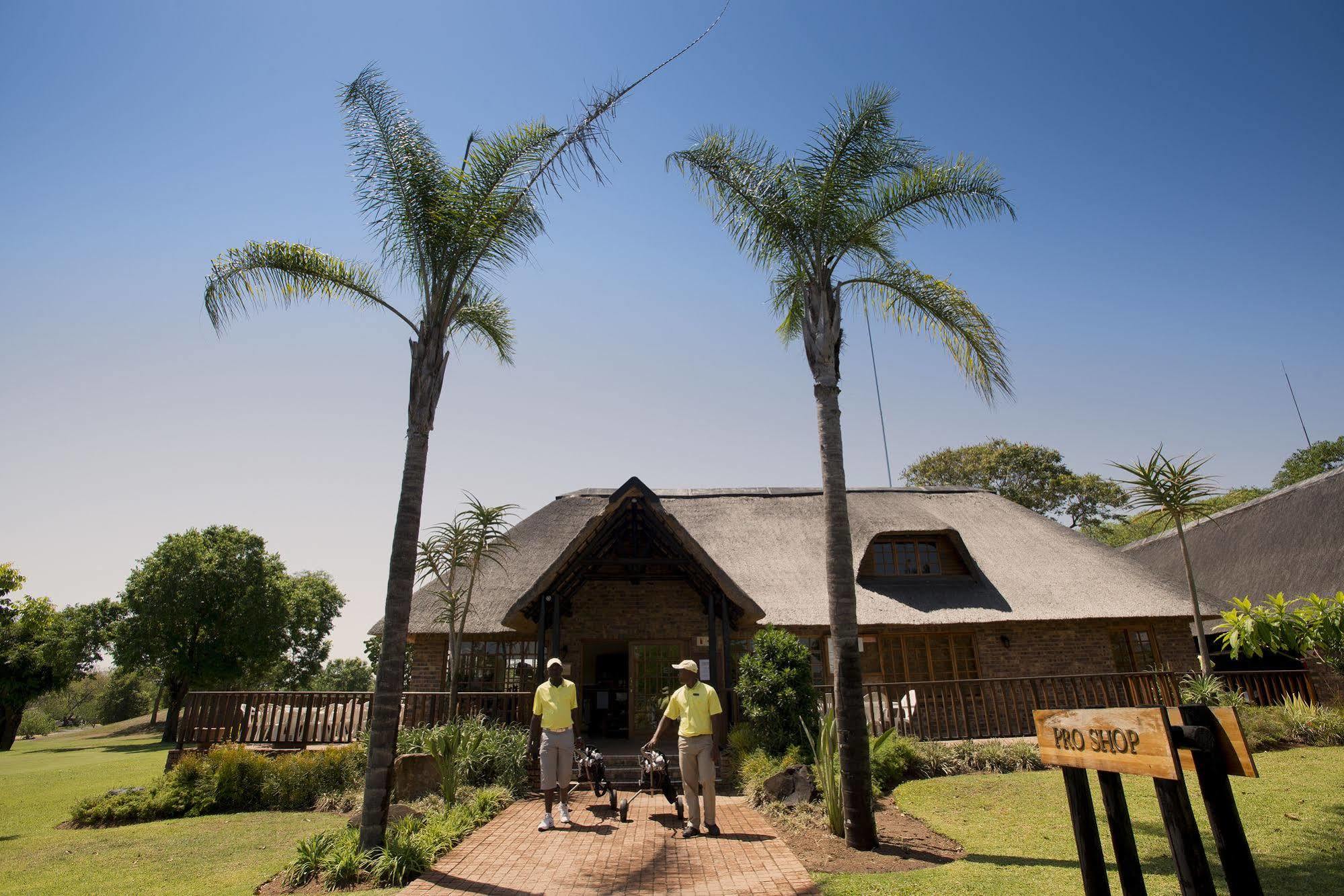 Kruger Park Lodge Хейзивью Экстерьер фото